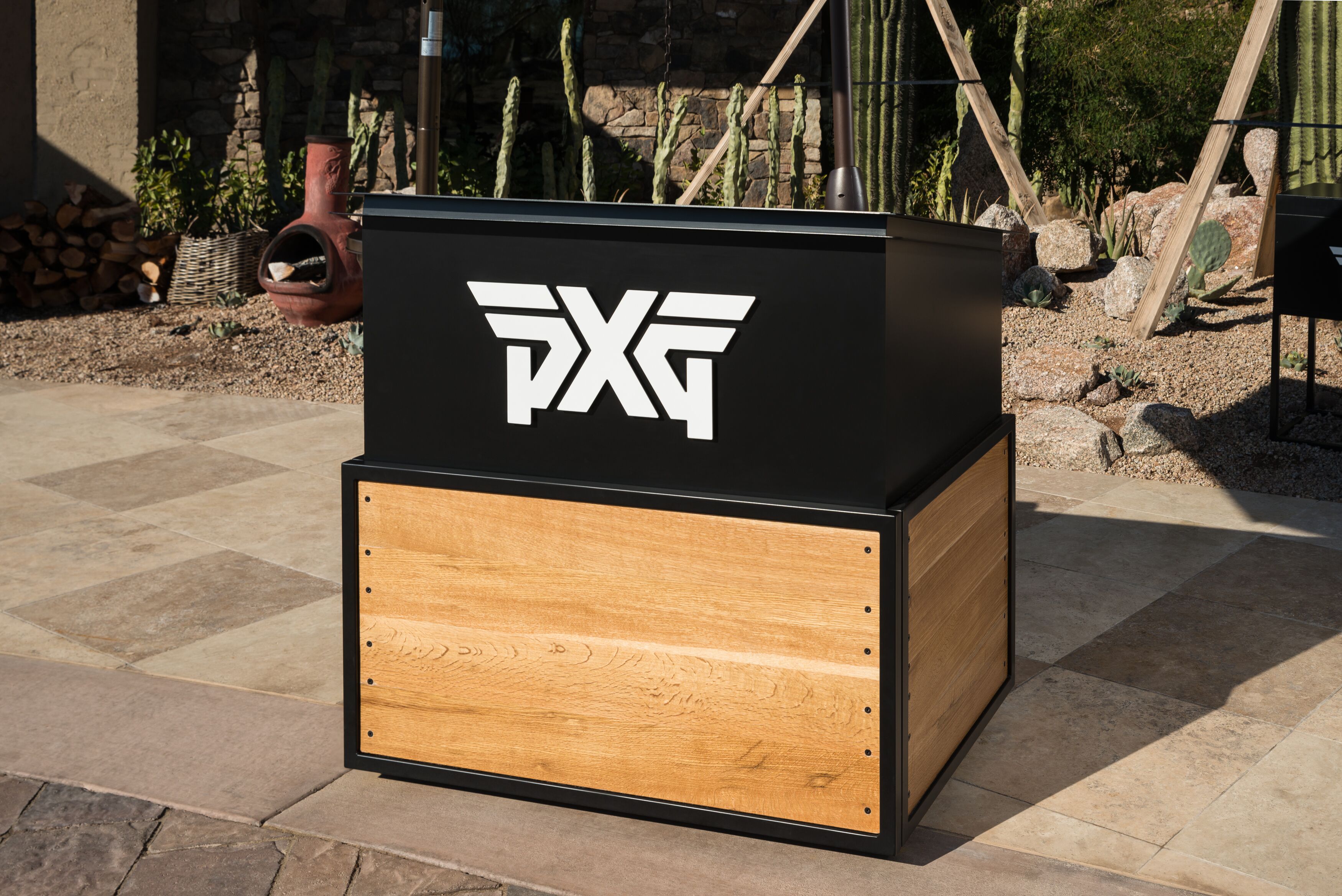 PXG valet stand